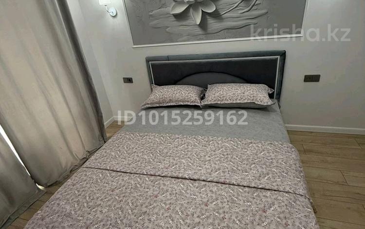 1-комнатная квартира · 45 м² · 2/9 этаж, Микрорайон Асар 2 12/17 за 10 000 ₸ в Шымкенте, Абайский р-н — фото 2