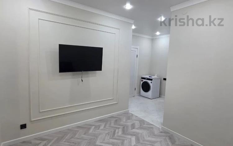 2-бөлмелі пәтер · 47 м² · 9/10 қабат, мкр Шугыла 340/3 - 340/3к17, 340/8 - 340/8 к5, бағасы: 28.2 млн ₸ в Алматы, Наурызбайский р-н — фото 2