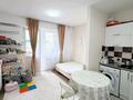 1-бөлмелі пәтер · 26.1 м² · 13/13 қабат, Казыбек би 139, бағасы: 25.5 млн ₸ в Алматы, Алмалинский р-н — фото 2