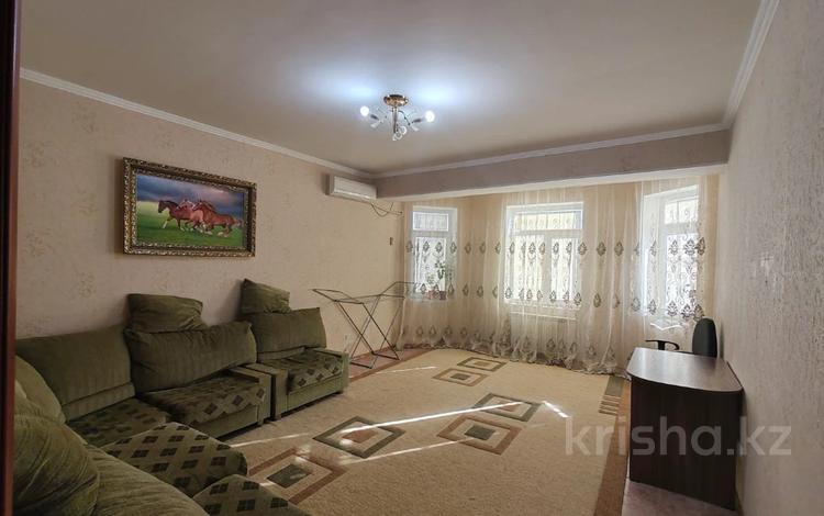 2-бөлмелі пәтер · 63 м² · 8 қабат, 27-ш/а. 85, бағасы: 15 млн ₸ в Актау, 27-й мкр — фото 3