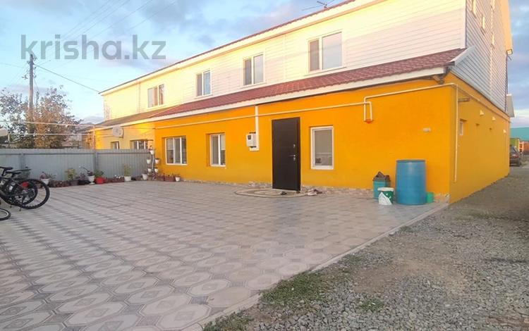 Часть дома · 8 комнат · 214 м² · 6.8 сот., Ленина 55/2 за 47 млн 〒 в Подстепном — фото 2