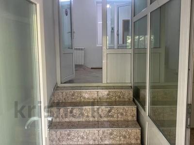 Свободное назначение, офисы, магазины и бутики, общепит, салоны красоты, медцентры и аптеки, образование, развлечения · 100 м² за 52 млн ₸ в Шымкенте