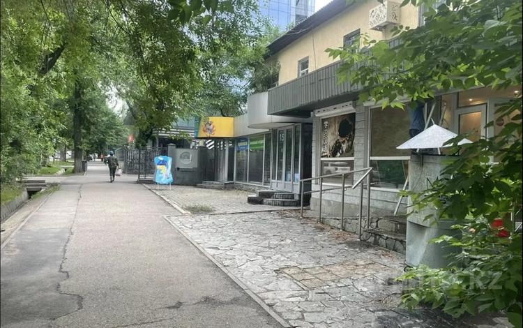 Еркін, кеңселер, дүкендер мен бутиктер, сұлулық салондары, фитнес және спорт, медорталықтар мен дәріханалар, білім орталықтары, конференц-залдар, кабинеттер және жұмыс орындары, студиялар · 100 м², бағасы: 900 000 ₸ в Алматы, Алмалинский р-н — фото 2