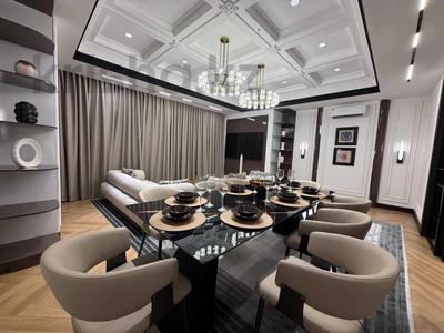 4-комнатная квартира · 202 м² · 12/15 этаж, Тауелсиздик 33 за 1 млн 〒 в Астане, Алматы р-н