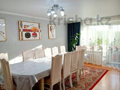 5-комнатная квартира · 98 м² · 4/6 этаж, 2 микрорайон за 16.5 млн 〒 в Абае