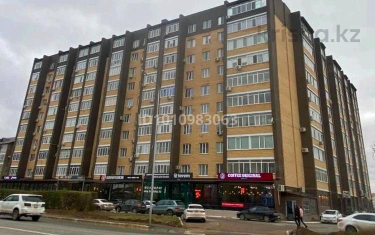 2-бөлмелі пәтер · 69 м² · 2/10 қабат, мкр Кадыра Мырза-Али, Абулхаир хан 177 — Суши фьюжн, бағасы: 38.5 млн ₸ в Уральске — фото 16