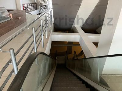 Свободное назначение, офисы, магазины и бутики, склады, общепит, салоны красоты, медцентры и аптеки, образование, развлечения · 1285.7 м² за 90 млн 〒 в Актобе