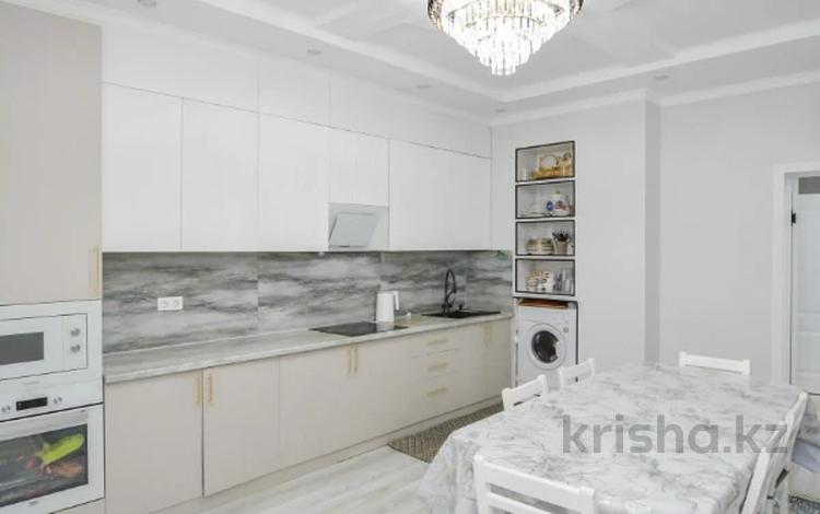 4-комнатная квартира · 111 м² · 8/14 этаж, Айнакол — ТОРГ ЕСТЬ в паркинг подарок за ~ 63 млн ₸ в Астане, Алматы р-н — фото 110