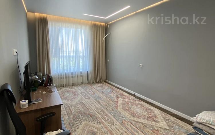 1-бөлмелі пәтер · 44.5 м² · 3/12 қабат, Кабанбай батыр 63, бағасы: 29 млн ₸ в Астане, Есильский р-н — фото 2