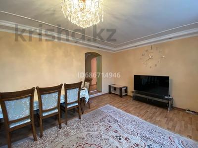 Продажа домов и дачи в Карагандинской обл.: Отдельный дом · 5 комнат · 200 м² · 6 сот., Пришахтинск 85 за 46 млн 〒 Отдельный дом · 5 комнат · 200 м² · 6 сот., Пришахтинск 85 за 46 млн 〒 в Караганде, Алихана Бокейханова р-н