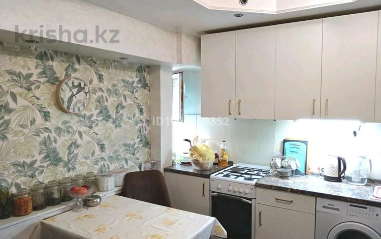 2-бөлмелі пәтер · 48 м² · 2/5 қабат, мкр Алатау (ИЯФ), бағасы: 21.5 млн 〒 в Алматы, Медеуский р-н — фото 3