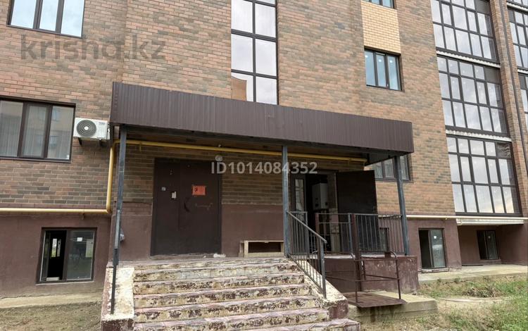 2-комнатная квартира · 84.3 м² · 1/5 этаж, мкр. Алтын орда 2Е — 1001 түн кафеның касында за 27 млн ₸ в Актобе — фото 2