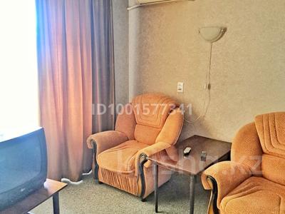 1-комнатная квартира · 34 м², улица Бурова за 9 000 ₸ в Усть-Каменогорске
