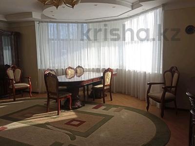 4-комнатная квартира · 150 м² · 2/6 этаж, Сарайшык за 300 000 〒 в Уральске