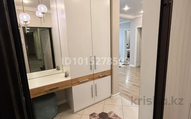 3-комнатная квартира · 77.3 м² · 2/14 этаж, мкр Акбулак, Сейдолла Байтерекова 83 за 62 млн ₸ в Алматы, Алатауский р-н — фото 2