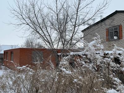 Жеке үй · 4 бөлме · 140 м² · 8 сот., Цветочная, бағасы: 9.5 млн ₸ в Актобе, жилой массив Кирпичный