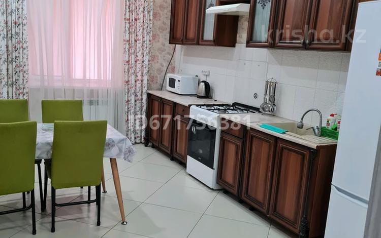 1-комнатная квартира · 50 м², Кердеры 120 за 2 000 ₸ в Уральске — фото 2