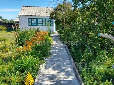 Дача · 2 комнаты · 70 м², ПБС-2 1 водоколонка 17 — 1 водоколонка, недалеко Санторина санаторий, Турфест. за 35 000 〒 в Балхаше
