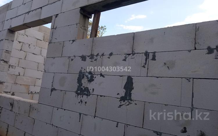 Отдельный дом · 4 комнаты · 120 м² · 5 сот., мкр Мясокомбинат за 7.5 млн 〒 в Уральске — фото 4