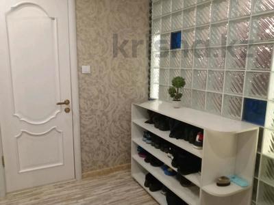 3-комнатная квартира · 110 м² · 12/12 этаж, Рыскулбекова 28/1 за 63.6 млн 〒 в Алматы, Ауэзовский р-н