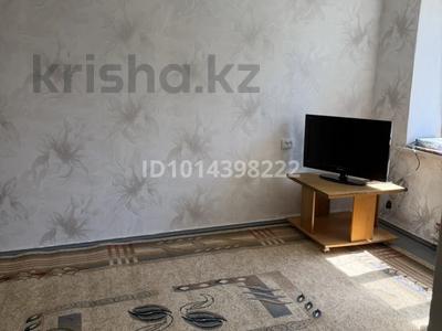 2-бөлмелі пәтер · 50 м² · 4/4 қабат, Абая 200 — Абая Байзак батыра, бағасы: 12 млн ₸ в Таразе