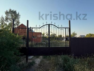 Отдельный дом · 2 комнаты · 87 м² · 8 сот., Виноградная 42 за 10 млн ₸ в Павлодаре