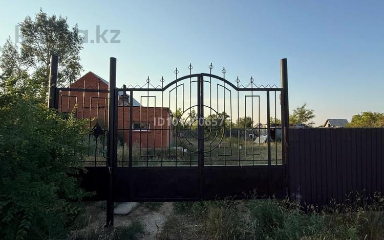 Отдельный дом · 2 комнаты · 87 м² · 8 сот., Виноградная 42 за 10 млн ₸ в Павлодаре — фото 2