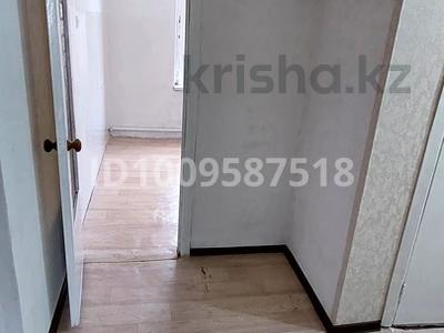 3-комнатная квартира · 66 м² · 5/5 этаж, Строительный 10 — Находится возле баня за 15 млн ₸ в Аксукенте
