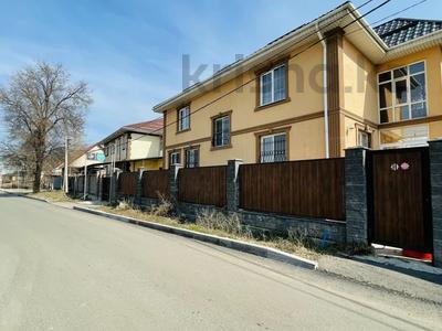 Отдельный дом • 6 комнат • 250 м² • 6 сот., мкр Кайрат, Даулеткерея 38 за 99 млн 〒 в Алматы, Турксибский р-н