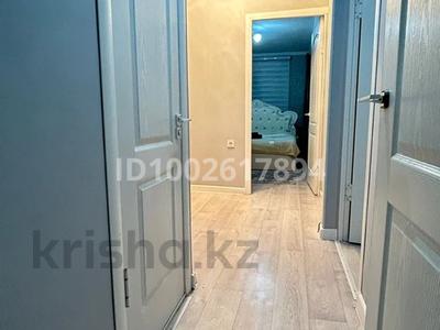 2-комнатная квартира · 60 м² · 1/5 этаж, Казантаева 2 за 10 000 〒 в 