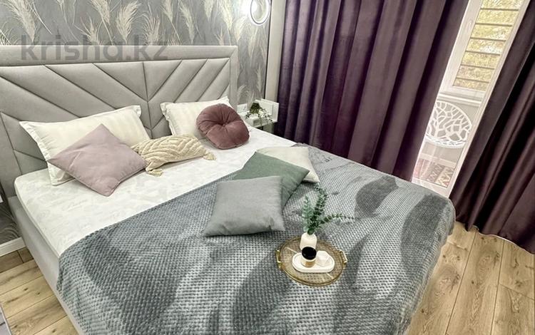 1-комнатная квартира · 50 м² · 1/12 этаж, Тауке хана 29 — Тауке хана Кунаева Казыбек би за 20 000 ₸ в Шымкенте — фото 2