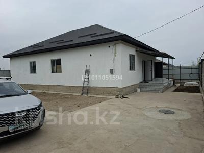 Отдельный дом · 4 комнаты · 170 м², Абылай хана за 350 000 〒 в Каскелене