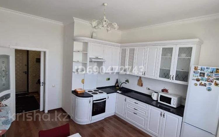 1-комнатная квартира, 40 м², 5/6 этаж помесячно, Кабанбай батыра 58 Б