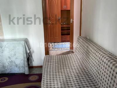 1-комнатная квартира · 36.5 м² · 2/5 этаж, мкр Аксай-1А 10а — Толе би, Момышулы за 200 000 ₸ в Алматы, Ауэзовский р-н
