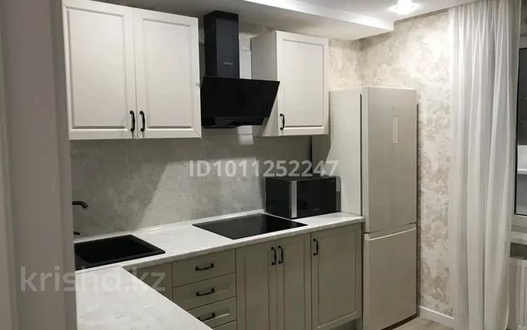 1-комнатная квартира · 45 м² · 6/10 этаж, Каныша Сатпаева 55/1 — За драм театром за 13 000 ₸ в Усть-Каменогорске — фото 2