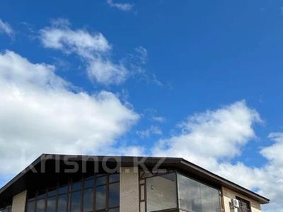 Отдельный дом · 4 комнаты · 440 м² · 20 сот., Мкр. Заречный за 410 млн 〒 в Щучинске