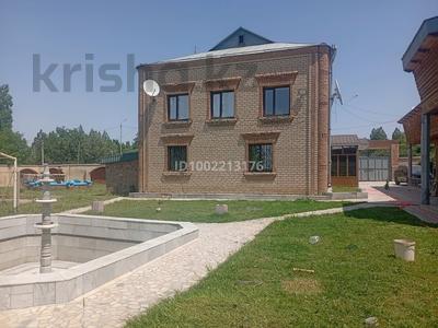 Отдельный дом · 6 комнат · 200 м² · 30 сот., Толе би 21 за 95 млн ₸ в Карасу