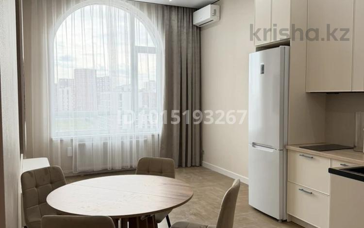 2-комнатная квартира · 42 м² · 9/9 этаж, Туран 57/8 за 320 000 ₸ в Астане, Нура р-н — фото 2