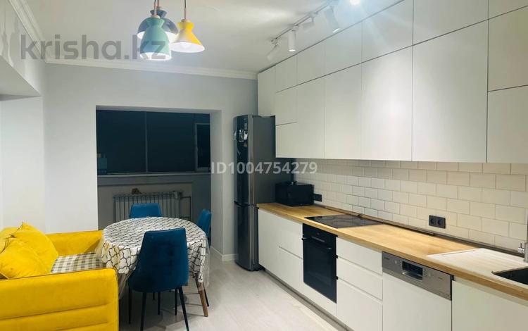 3-комнатная квартира · 111.2 м² · 3/17 этаж, мкр Мамыр-1 за ~ 80 млн ₸ в Алматы, Ауэзовский р-н — фото 2