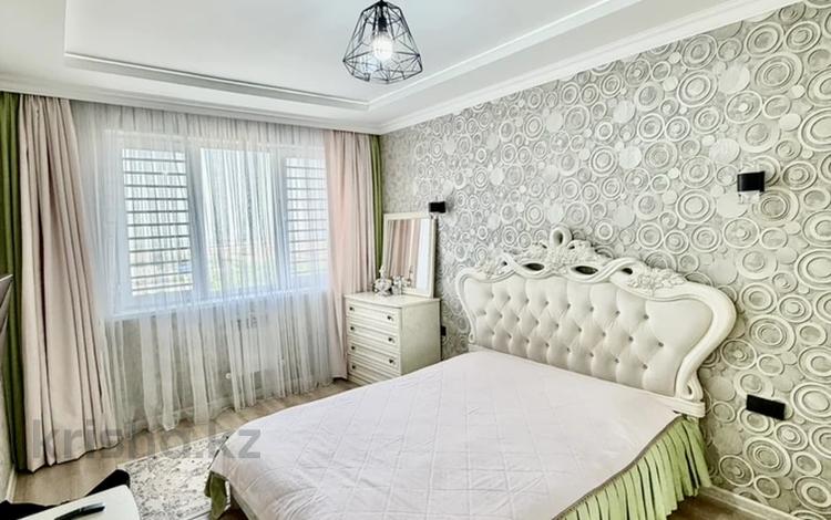 3-бөлмелі пәтер · 92 м² · 11/12 қабат, Садвакасова 35 — ВИД НА ГОРЫ, В ИПОТЕКУ ПРОХОДИТ, ВОЗЛЕ МЕТРО!, бағасы: 57.7 млн ₸ в Алматы, Ауэзовский р-н — фото 2