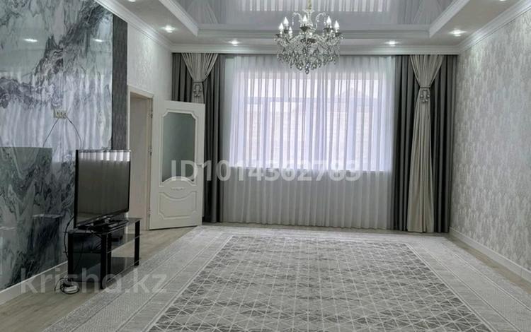Жеке үй · 5 бөлме · 240 м² · 8 жүзд., Ақбұлым ш/а., Пер Заречный 11 — Сахзавод, бағасы: 55 млн ₸ в Таразе, мкр Акбулым — фото 2