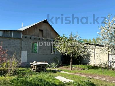 Жеке үй · 3 бөлме · 126 м² · 6 сот., ул. 6-я линия 84, бағасы: 16 млн ₸ в Аскара Токпанова (Казцик)
