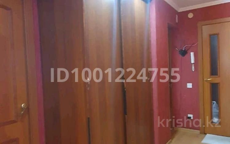 3-комнатная квартира · 71.5 м² · 7/9 этаж, мкр Новый Город, Назарбаева 45 за 31 млн 〒 в Караганде, Казыбек би р-н — фото 2