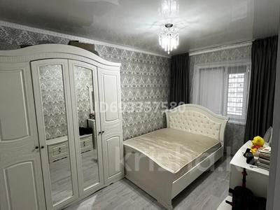 4-бөлмелі пәтер, 86 м², 4/5 қабат, мерей 12, бағасы: 18 млн 〒 в 