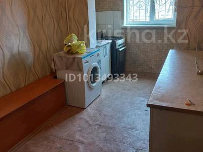 2-комнатная квартира · 45 м² · 1/5 этаж, 17-й микрорайон 17 — Шаяхметова за 18.5 млн ₸ в Шымкенте, Аль-Фарабийский р-н