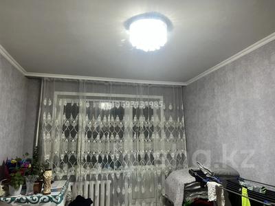 1-бөлмелі пәтер · 33 м² · 2/9 қабат, Майкудук, 18й микрорайон, бағасы: 10 млн ₸ в Караганде, Алихана Бокейханова р-н