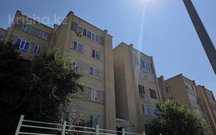 1-комнатная квартира · 50 м² · 2/5 этаж, 15-й мкр, 15-ш/а. 43 за 200 000 ₸ в Актау — фото 2