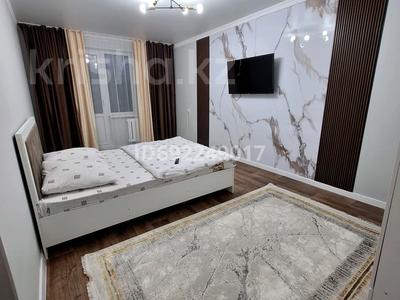 1-комнатная квартира, 31 м², 2/5 этаж по часам, Кабанбай батыр 75/89 за 3 000 〒 в Талдыкоргане