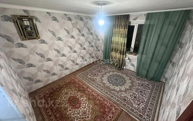 2-бөлмелі пәтер · 36 м² · 5/5 қабат, мкр Каратау 37 б, бағасы: 6 млн 〒 в Таразе — фото 2