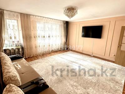3-бөлмелі пәтер · 86 м² · 1/5 қабат, Жұлдыз-2 ш/а. 39г, бағасы: 49 млн ₸ в Алматы, Турксибский р-н